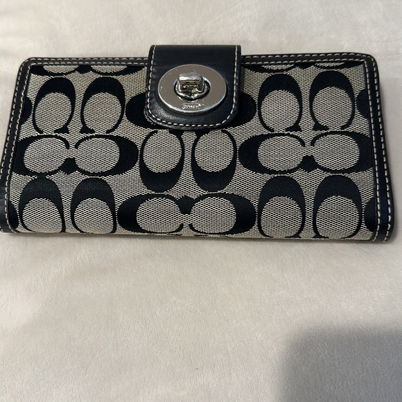 Coach Handbags - Vintage- Coach signature long wallet - pre-owned